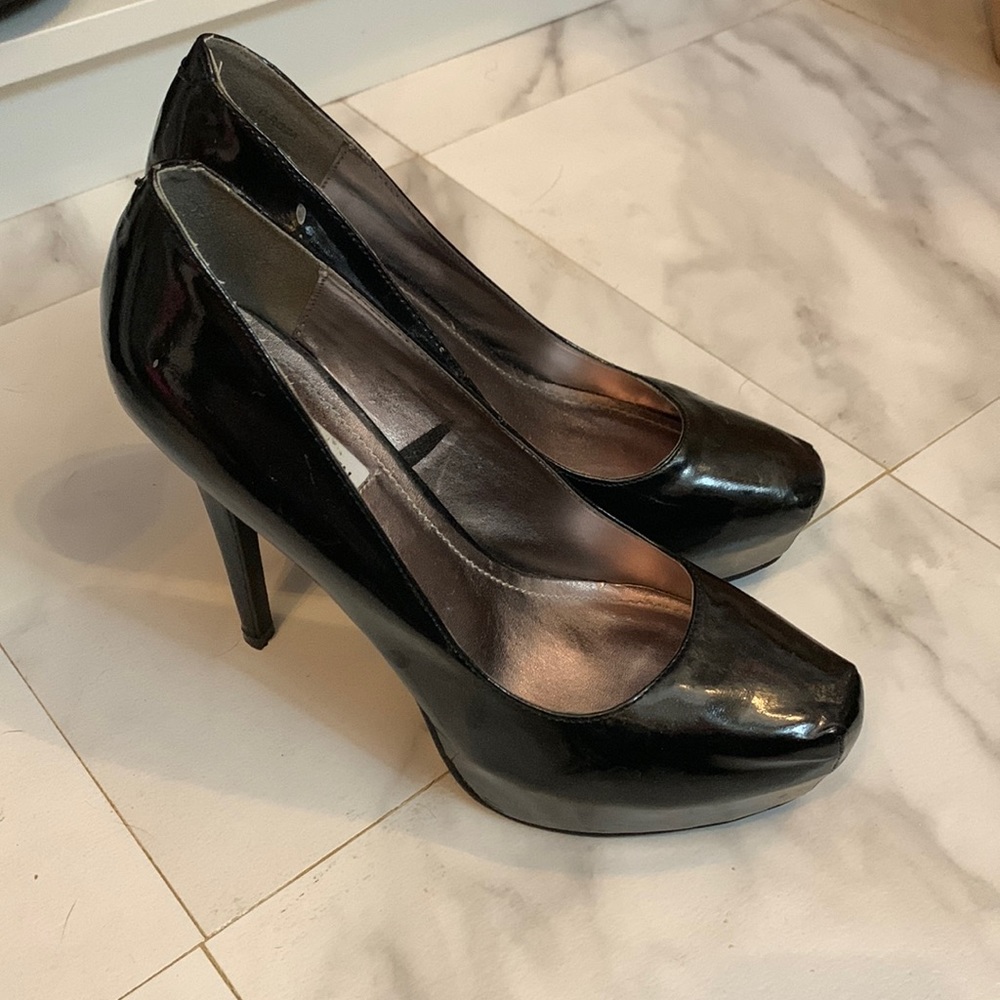 STEVE MADDEN OFFICE WORK PUMPS HEELS PATENT LEATHER 8
